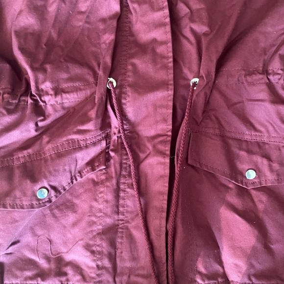 1X plus size womens burgundy winter jacket fuzzy brown hood lining sinched waist - Picture 3 of 4